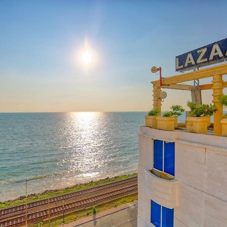 Lazaani Hotel Colombo Exterior foto